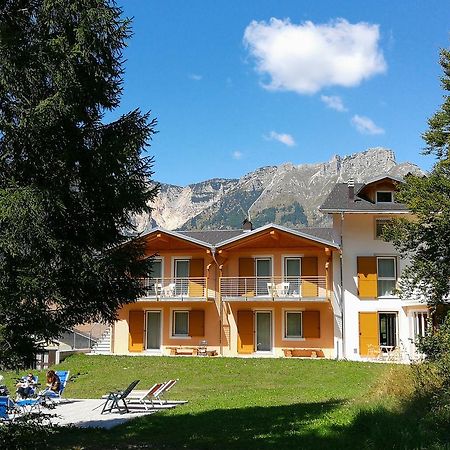 Hotel Elbele Garni Folgaria Eksteriør bilde
