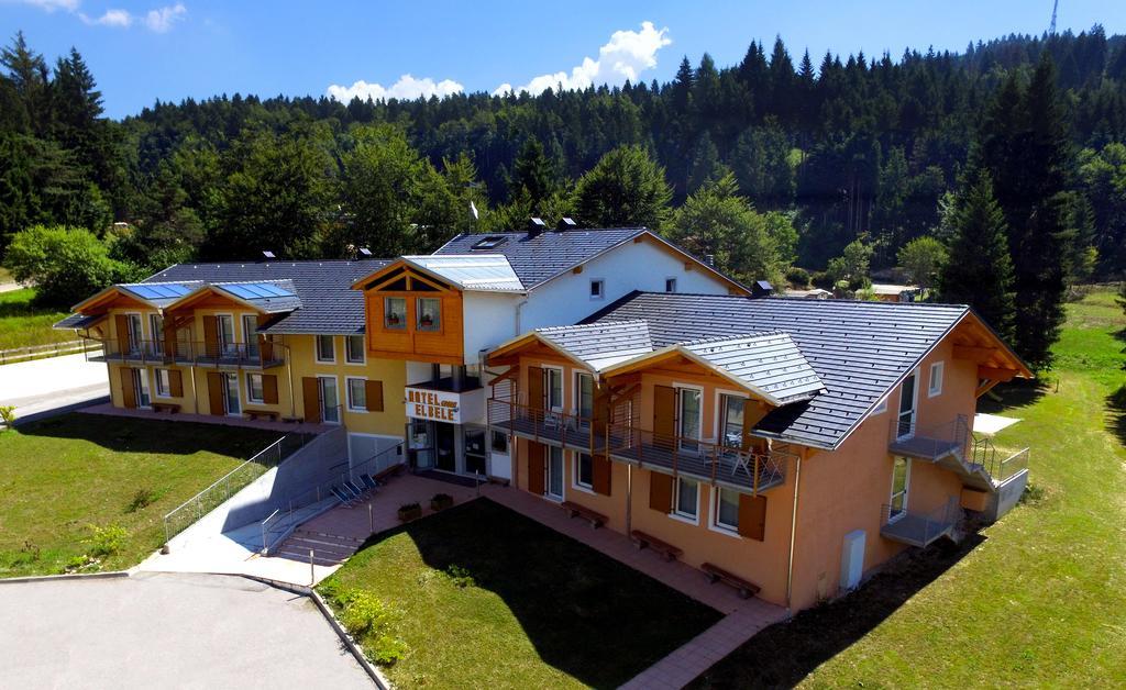Hotel Elbele Garni Folgaria Eksteriør bilde